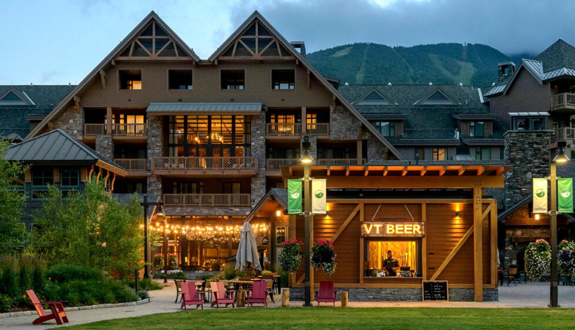1117 Lodge At Spruce Peak Ski In Ski In Ski Out King Studio Stowe Exterior photo